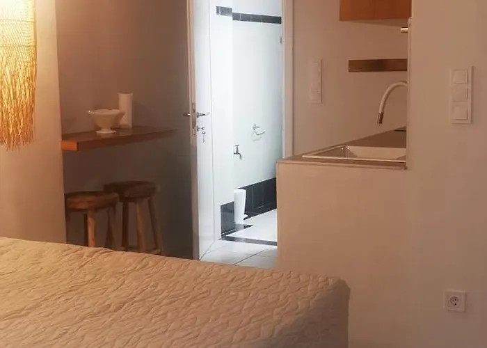 Mairyren Apartman Áno Szírosz